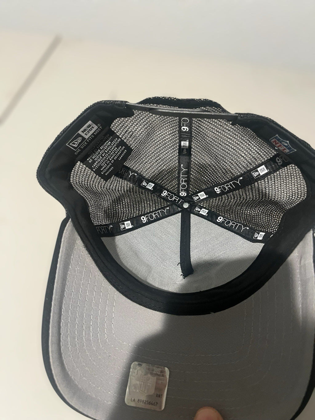 New Era 9Forty Las Vegas Raiders Snapback Trucker Hat Oakland Football Logo