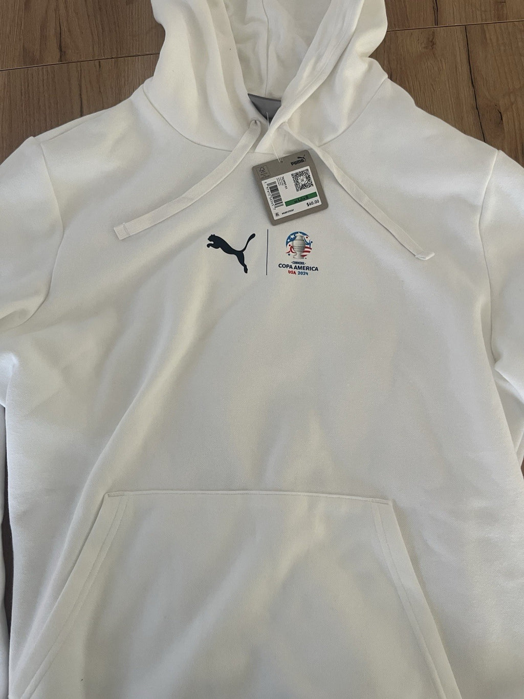 Puma 2024 Copa America White Hoodie 763957 01 Men’s Size Large