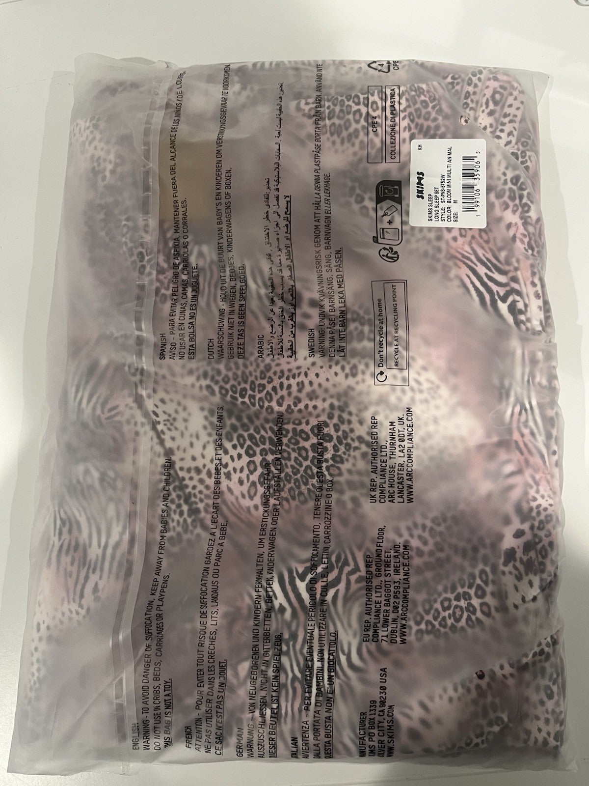 SKIMS Pajamas Sleep Set Size Medium Long Sleeve Bloom Mini Multi Animal Print