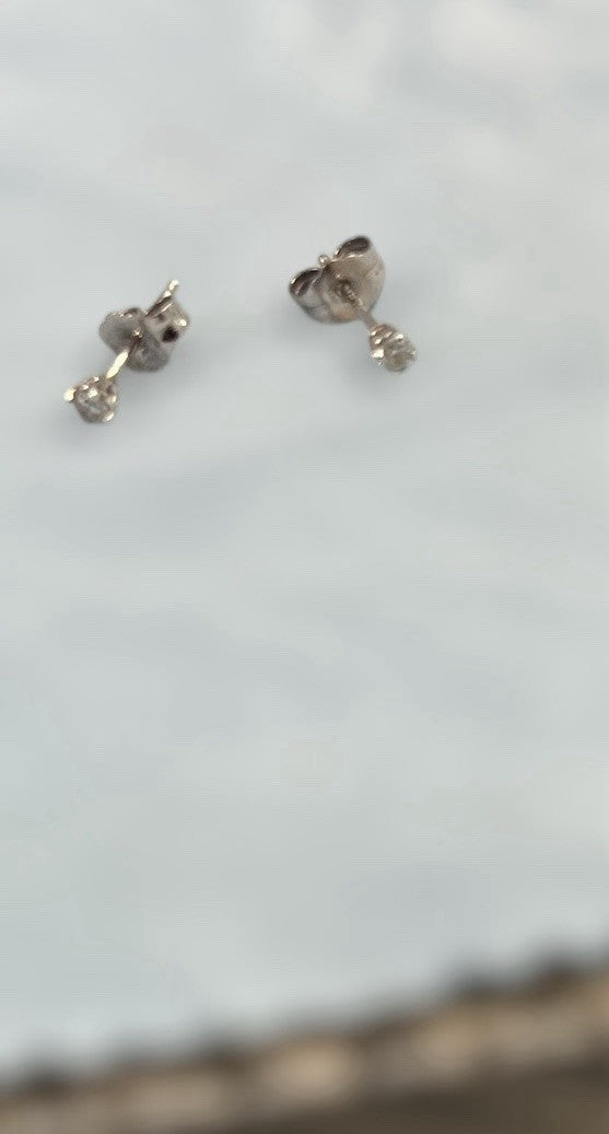 Kay’s Diamond Earrings 1/10 ct tw Round-Cut 14K White Gold Added Receipt In Pic